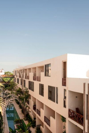 Luxury 2 story Penthouse La Veleta 3Br jacuzzi